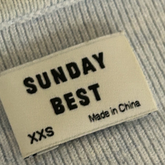 Sunday Best- Cardigan - Picture 3 of 3